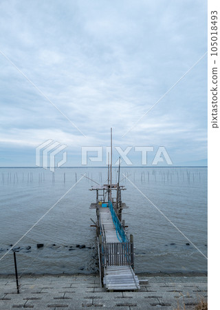 Ariake Sea spider net fishing Ariake Sea spider net fishing 105018493