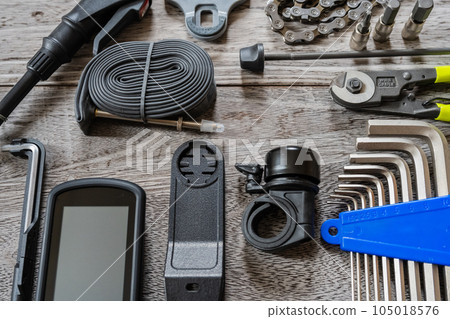 Road bike bicycle maintenance tool image material Road bike bicycle maintenance tool image material 105018576