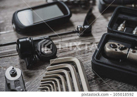 Road bike bicycle maintenance tool image material 105018592