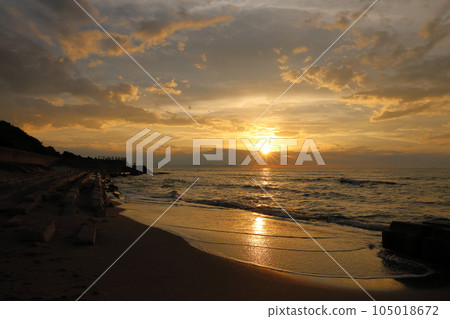 日本海的夕陽(其一) 日本海的夕陽(其一) 105018672