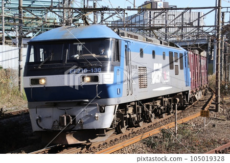 EF210 type electric locomotive No. 138 running on the Hamakawasaki branch line (not updated) EF210 type electric locomotive No. 138 running on the Hamakawasaki branch line (not updated) 105019328