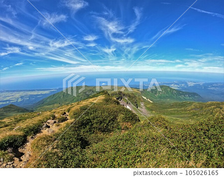 Mt. Inakura and the coastline of the Sea of Japan from Mt. 105026165