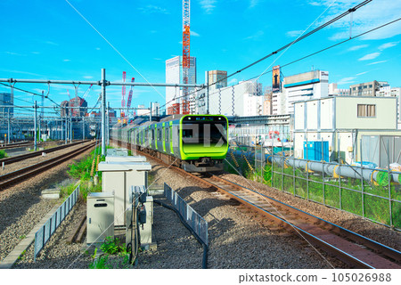 A view of Shinagawa from Takanawa Gateway Station on the new Yamanote Line 105026988