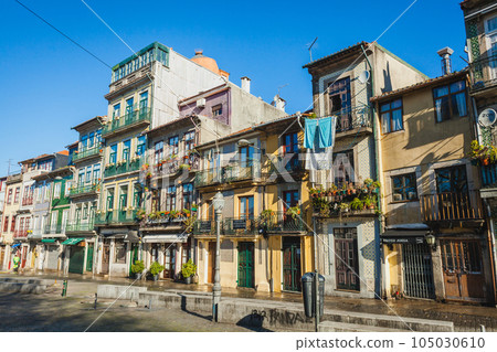 the old buildings of Porto 105030610