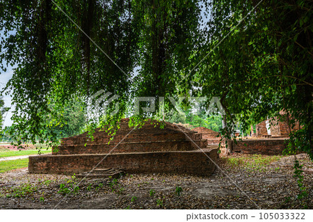 Ancient buddha figures in (SRI SUKHOT) temple is an ancient buddhist temple in Chan Palace is a Buddhist temple It is a major tourist attraction in Phitsanulok,Thailand. Ancient buddha figures in (SRI SUKHOT) temple is an ancient buddhist temple in Chan Palace is a Buddhist temple It is a major tourist attraction in Phitsanulok,Thailand. 105033322