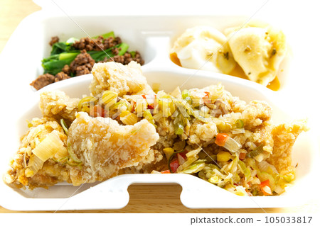 美味的油炸便當盒 105033817