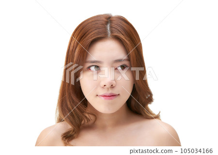 Beauty, a clean-skinned young woman 105034166