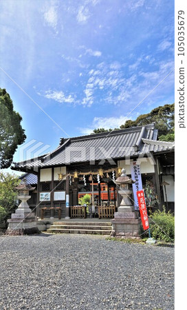 Nyu Government Office Shrine/Worship Hall (Kudoyama Town, Ito District, Wakayama Prefecture) 105035679