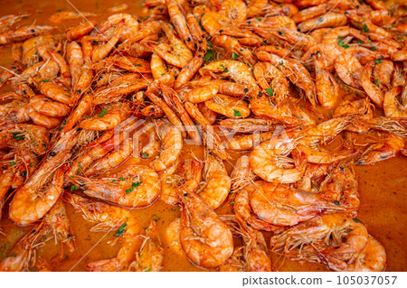 Seafood spicy shrimps stew 105037057