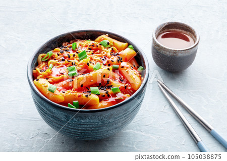 Rabokki, tteokbokki or topokki with ramen, Korean street food, spicy rice cakes 105038875
