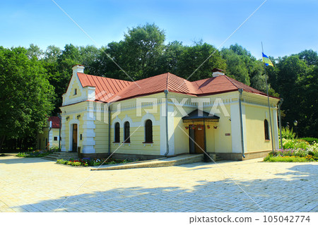 House-museum of the General Judge Vasyl Kochubey 105042774