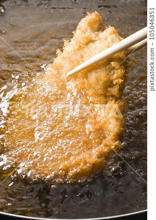 fried tonkatsu 105046851