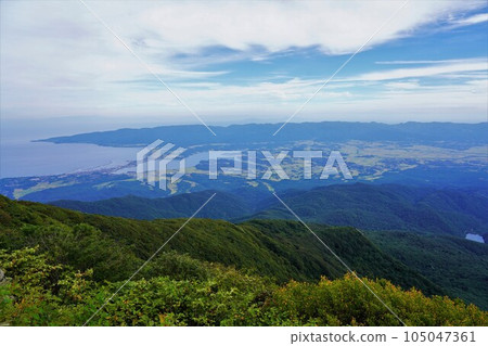 Lake Kamo and Ryotsu Bay from the summit of Mt. 105047361