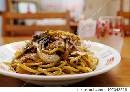 Freshly made Kuroishi Yakisoba (Kuroishi City, Aomori Prefecture) Freshly made Kuroishi Yakisoba (Kuroishi City, Aomori Prefecture) 105048218