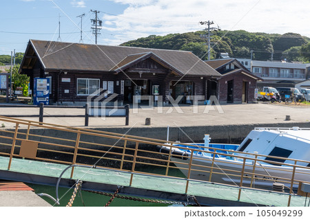Sakushima Higashi Port Ferry Terminal (Aichi Prefecture) 105049299