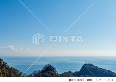 [Scenery of Shizuoka] View from Nihondaira (Suruga Bay direction) 105049704