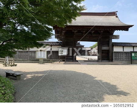 View of Zuiryu-ji Temple in Toyama Prefecture 105052952