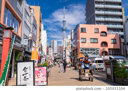 《Tokyo》From Asakusa to the Sky Tree and the bustling entertainment district 105055104