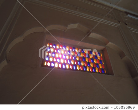 One of the most wonderful sights in Jaipur is the beautiful Jal Mahal or Lake Palace. The light, sand coloured stone walls and the deep blue of the water 105056969