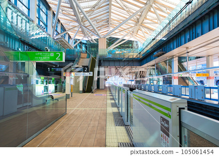 Yamanote Line New Station Takanawa Gateway Station Platform Scenery Yamanote Line New Station Takanawa Gateway Station Platform Scenery 105061454