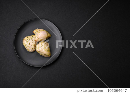 Delicious juicy grilled chicken with salt, spices and herbs with vegetables Delicious juicy grilled chicken with salt, spices and herbs with vegetables 105064647