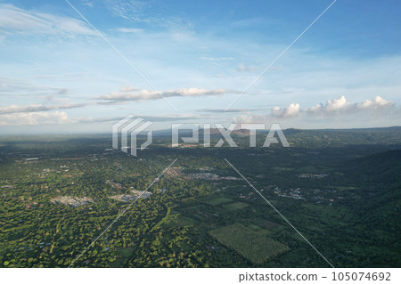 Nicaragua green valley landscape 105074692