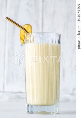 Beach Blonde Cocktail Beach Blonde Cocktail 105075105
