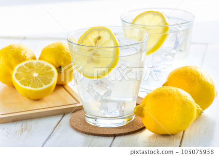 lemonade lemonade 105075938