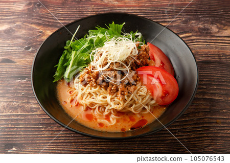 Cold noodles Cold noodles 105076543