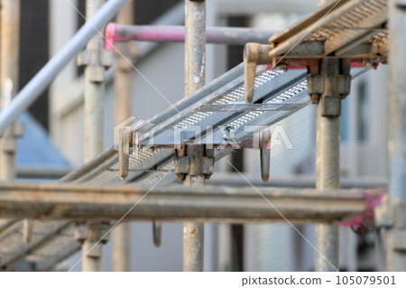 External scaffolding for detached houses External scaffolding for detached houses 105079501