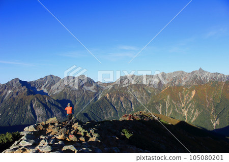 Mountains of the Northern Alps from Mt. Jonen 105080201