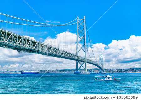 Akashi Kaikyo Bridge Akashi Kaikyo Bridge 105083589