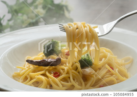 Peperoncino Noodles 105084955