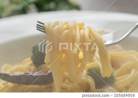Peperoncino Noodles 105084959