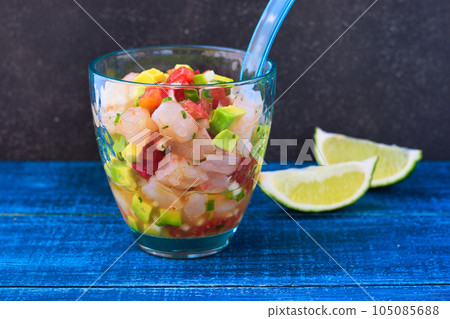 Shrimp ceviche (Mexican food) 105085688