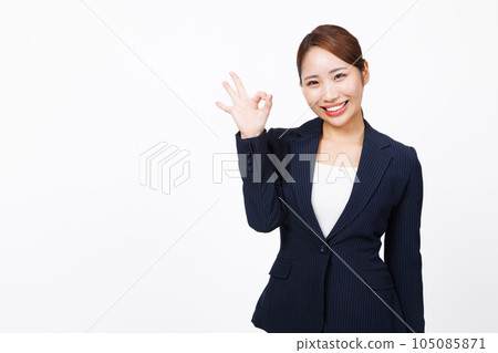 Business woman Business woman 105085871