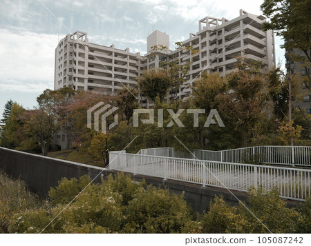 隅田川沿岸的公寓 105087242