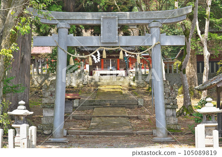 [Kute Shrine] Toyoda Kute, Kyotamba Town, Funai District, Kyoto Prefecture 105089819