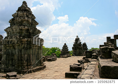 Phnom Bakheng in Siem Reap Phnom Bakheng in Siem Reap 105092875