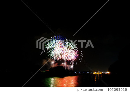 第68屆小山煙火大會（小山夏日祭2019） 小山煙花大會 2019年7月28日（星期日） 105095916