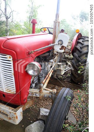 foreign tractor foreign tractor 105097405