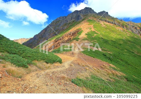 八嶽山脈赤岳西坡 105099225