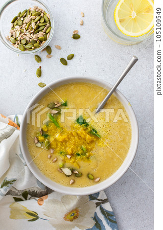 Healthy lentil soup 105109549