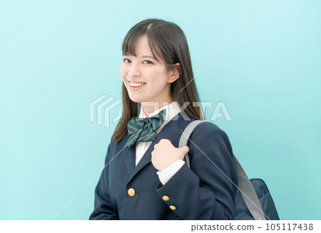 School girls with a smile 105117438