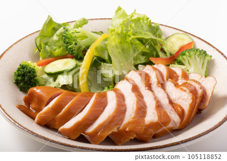 Salad Chicken Smoke 105118852