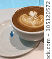 Latte Art Leaf Heart 105120572