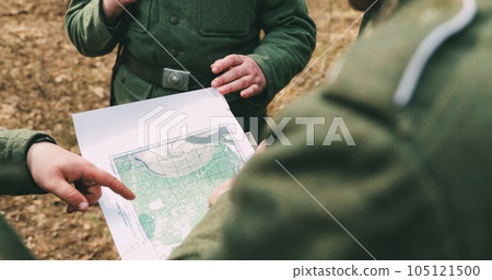 World War II German wehrmacht Soldier officer Commander Soldiers Of World War II Briefs, Showing Direction Of A Attack On Map 105121500