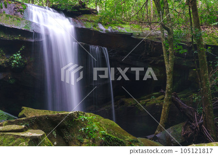 Waterfall at Phu Kradueng national park, Loei Thailand, beautiful landscape of waterfalls in rainforest Waterfall at Phu Kradueng national park, Loei Thailand, beautiful landscape of waterfalls in rainforest 105121817