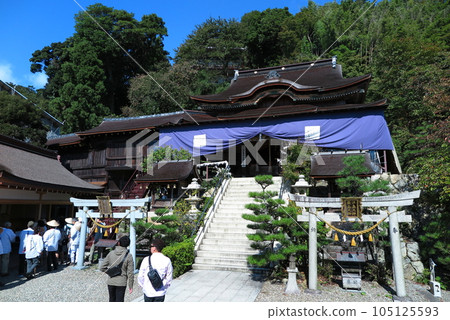 Chikubu Island in Lake Biwa: Main shrine of Tsukuobusuma Shrine 105125593