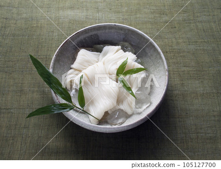 Assorted Somen Noodles Green Cloth Back 105127700